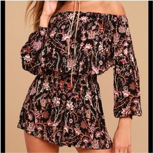 Free People Women's Floral Boho Open Back Long Sleeve Short Romper Medium M